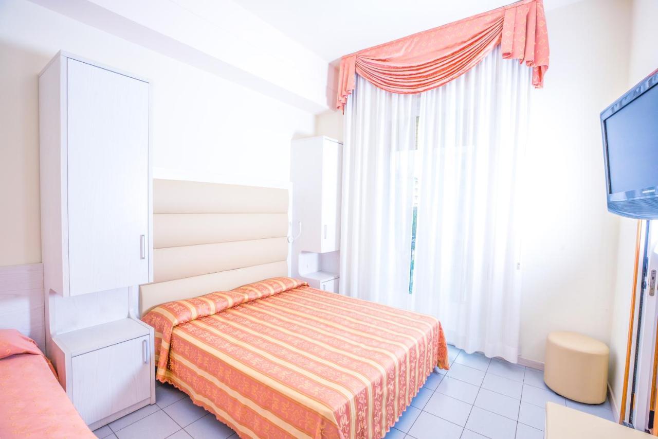 Hotel Rosalba - Valentini Family Village Bellaria-Igea Marina Exterior foto